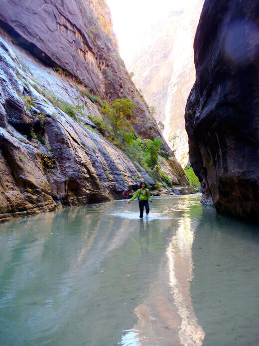 Hiking the Zion Narrows