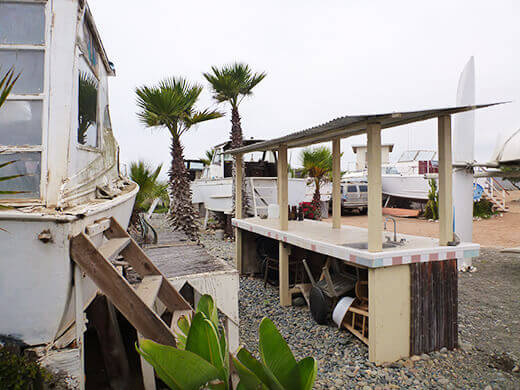 Outdoor kitchen