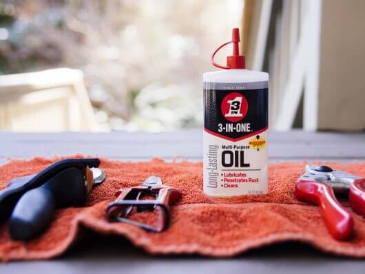 Oil your pruners (secateurs) frequently