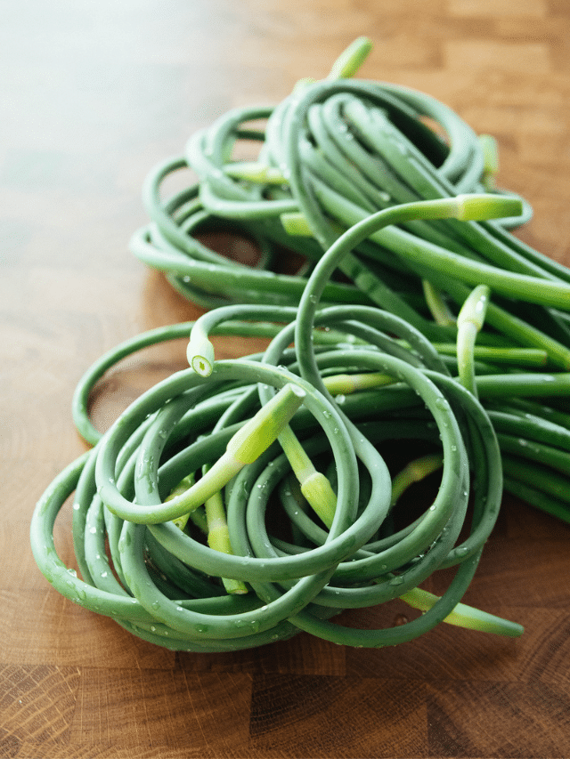 Garlic Scapes Are Here! How to Harvest + Eat Them Garden Betty